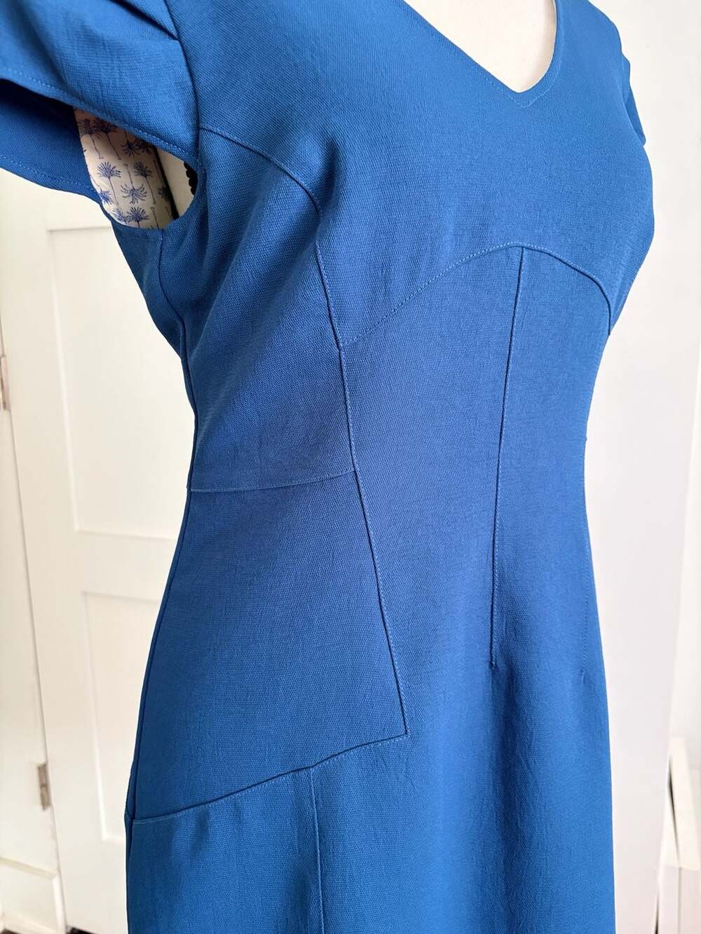 Cotélac Blue Lightweight Cap-Sleeve Sheath Dress Size 1 (US small/6) - Picture 3 of 13